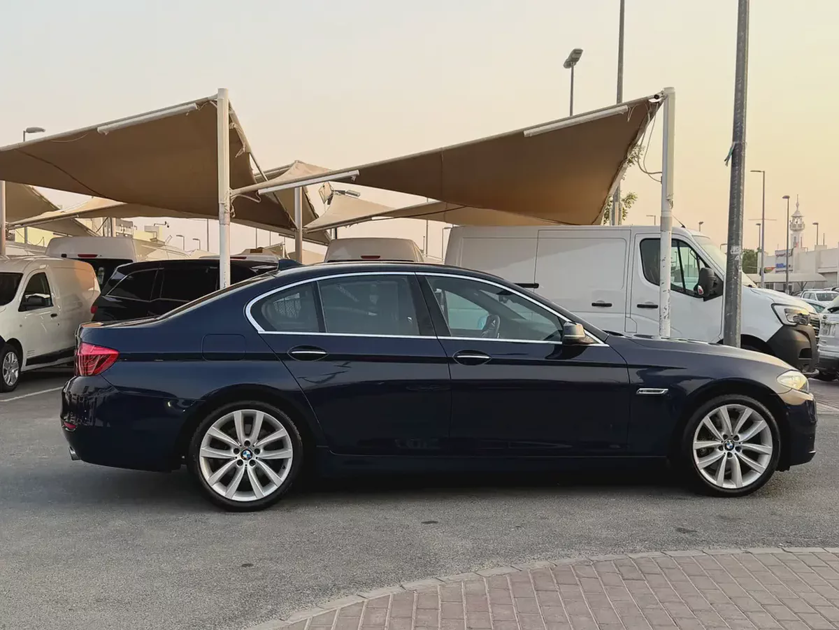 BMW 535 Blue 2014-5-5