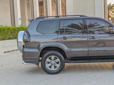 Toyota Prado GX 2004 V4 2.7L | GCC Specs | Reliable SUV-11