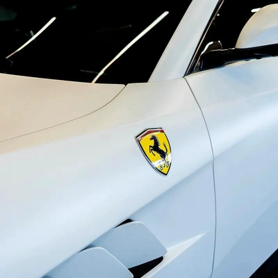 Ferrari GTC4Lusso V12 - 2017 - GCC Specs - Pristine Condition-11