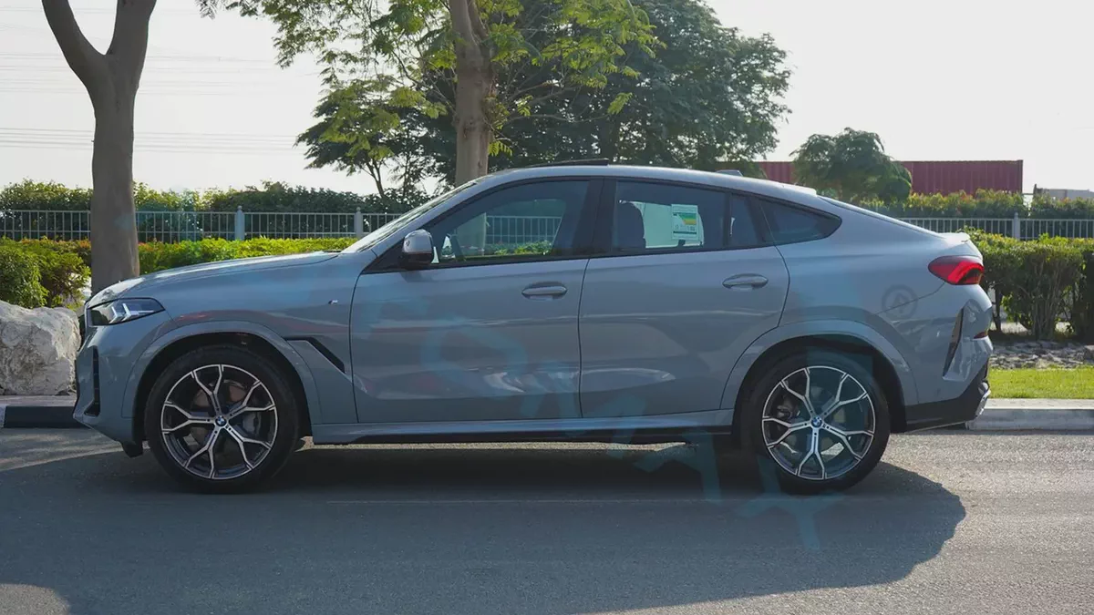 ( For Export / multiple colors ) 2026 BMW X6 xDrive 40i M 3.0T GCC BRAND NEW-18-18