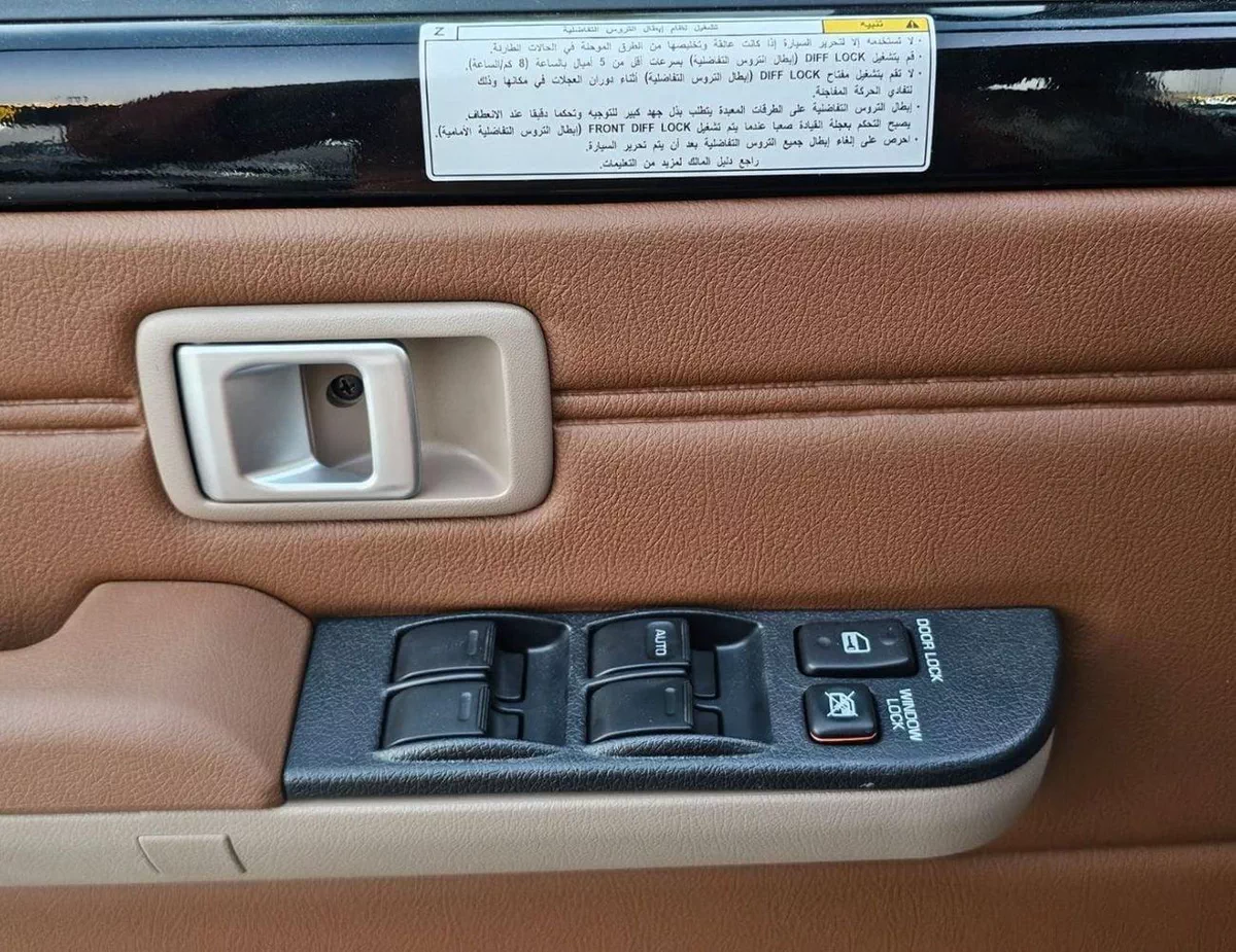 Toyota Land Cruiser 70 LC76 LX HARDTOP 5DOOR || 4.0L PETOL A/T 4WD | RADAR | DIFF-LOCK | FULL OPTION (CODE # 76PAFRE)-24-0