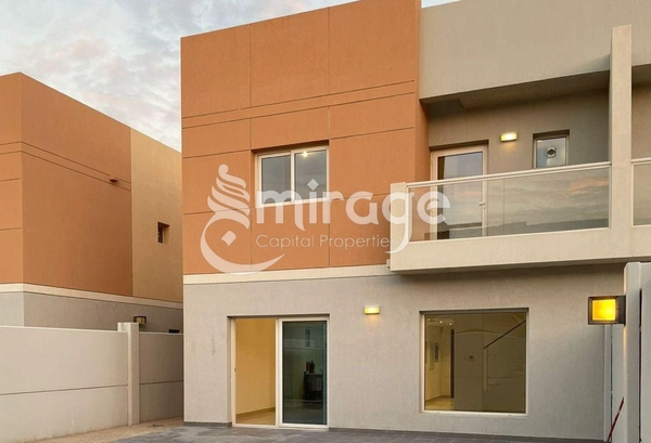 Vacant 3BR TH | Ready To Move | Prime Location