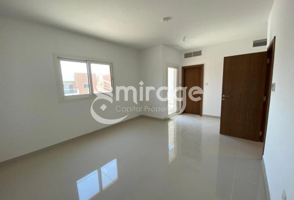 Vacant 3BR TH | Ready To Move | Prime Location