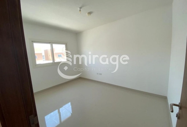 Vacant 3BR TH | Ready To Move | Prime Location