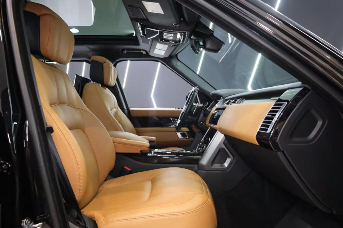 Land Rover Range Rover Vogue Autobiography LWB Fifty Edition-10-10