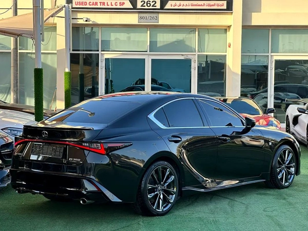 2024 Lexus IS 350 F Sport - GCC Specs - Brand New