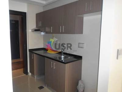 CHILLER FREE STUDIO W/ BALCONY FOR FAMILY 50K-8