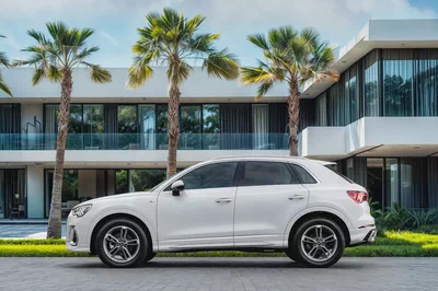 2,350 P.M |  Q3 S-Line | 0% Downpayment | Excellent Condition!-1
