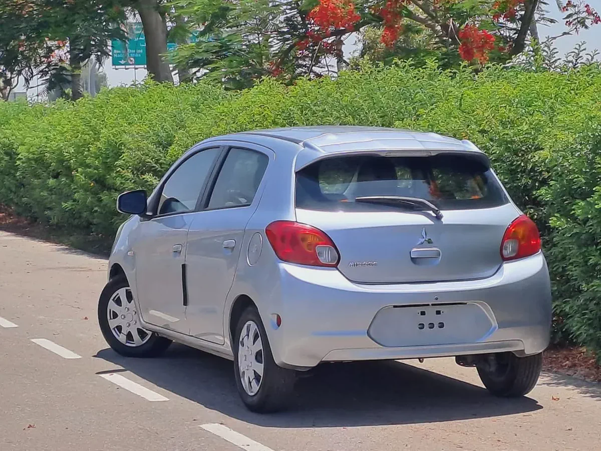 Mitsubishi Mirage 2014 GLX | GCC Specs | Well Maintained-15-15