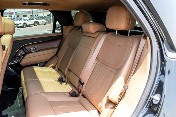 2023 - Land Rover Range Rover Sport SE - American Specs