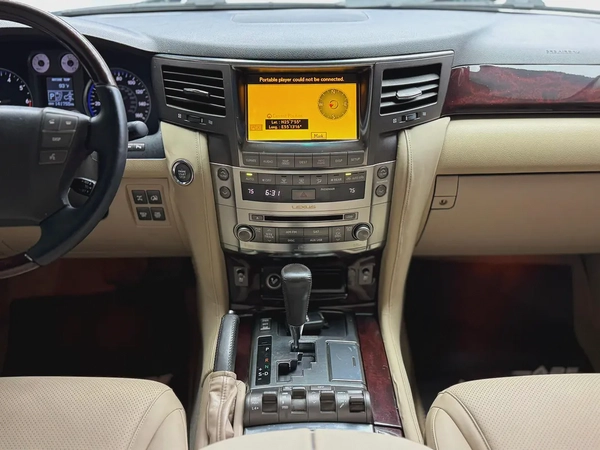 Lexus LX570 Super Sport