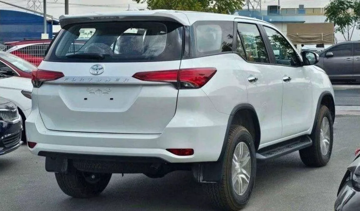 Toyota Fortuner EXR 2.7L petrol 2024-4-0