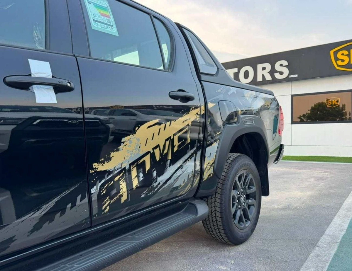 Toyota Hilux ADVENTURE SR5 ADVENTURE || DOUBLE CABIN || 2.8L V4 DIESEL / RADAR / 360*CAMERA / AIR COMPRESSOR / FULL OPTION-4-0
