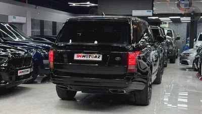 Land Rover Range Rover HSE 2017 | GCC Specs | Pristine Condition-6