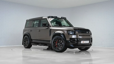 UAEs Very Best Example | 2 Years Free Servicing | AED 3,980 Per Month | P400 First Edition 7 Seater-1