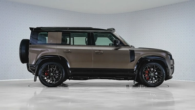 UAEs Very Best Example | 2 Years Free Servicing | AED 3,980 Per Month | P400 First Edition 7 Seater-3