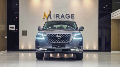 NISSAN - PATROL - LE PLATINUM - V 8 - 2024 MODEL - GCC SPECS - 18000KM - GREY COLOR-13