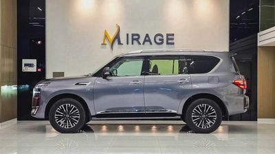 NISSAN - PATROL - LE PLATINUM - V 8 - 2024 MODEL - GCC SPECS - 18000KM - GREY COLOR-17