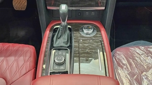 NISSAN - PATROL - LE PLATINUM - V 8 - 2024 MODEL - GCC SPECS - 18000KM - GREY COLOR