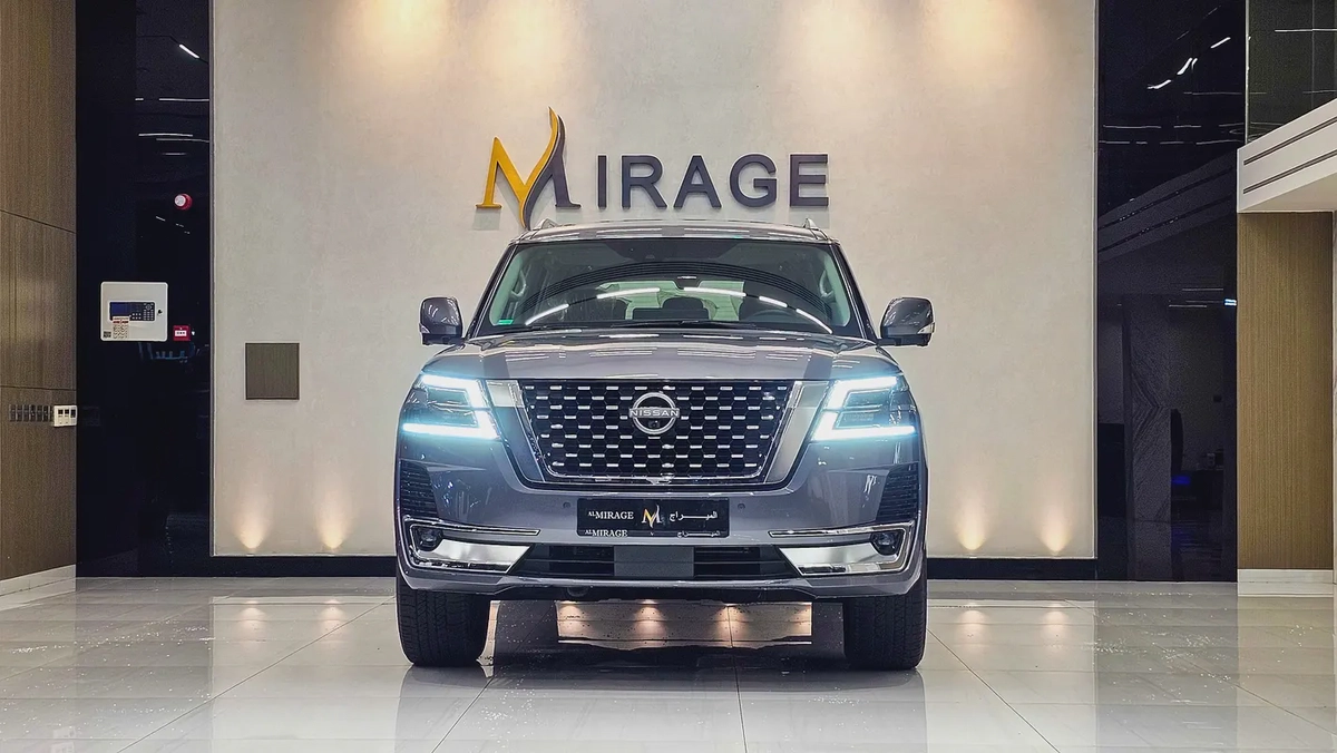 NISSAN - PATROL - LE PLATINUM - V 8 - 2024 MODEL - GCC SPECS - 18000KM - GREY COLOR-13-13