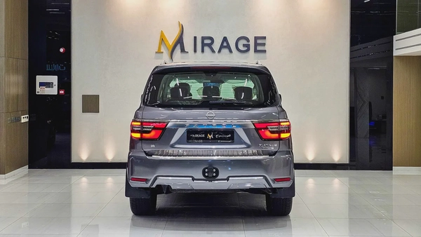 NISSAN - PATROL - LE PLATINUM - V 8 - 2024 MODEL - GCC SPECS - 18000KM - GREY COLOR