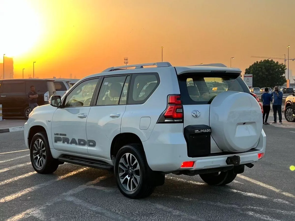 Toyota Prado  2022 Toyota Prado Full Option – 4.0L V6 – AWD 4x4-3-0