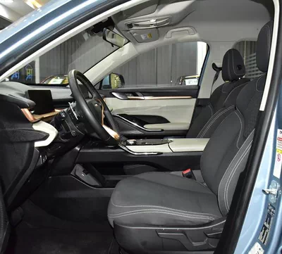 Haval H6 2.0 GDiT ( 2024 Model ) in Blue Color GCC Specs-8