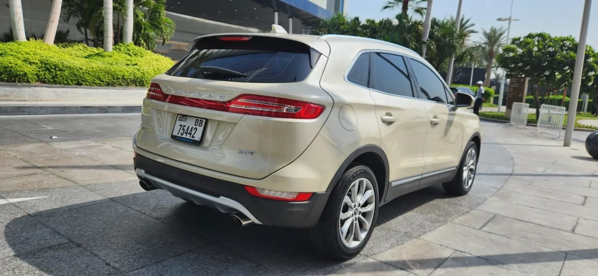 2018 Lincoln MKC -2.0L/4 cyl-Excellent Condition-Bank Finance Available-5-5