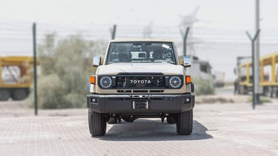 2026 Toyota Land Cruiser LC76 2.8L AT Diesel (Beige-Brown) Full Option-3