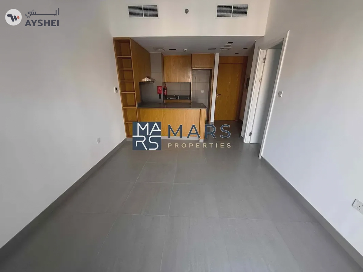 Spacious | Balcony | Community View | Vaccant-8-8