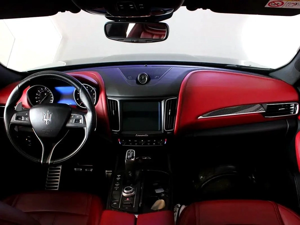 2019 - Maserati Levante SQ4 - GCC