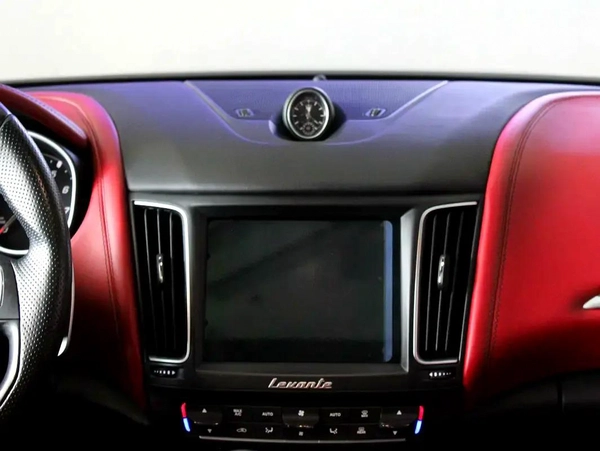 2019 - Maserati Levante SQ4 - GCC
