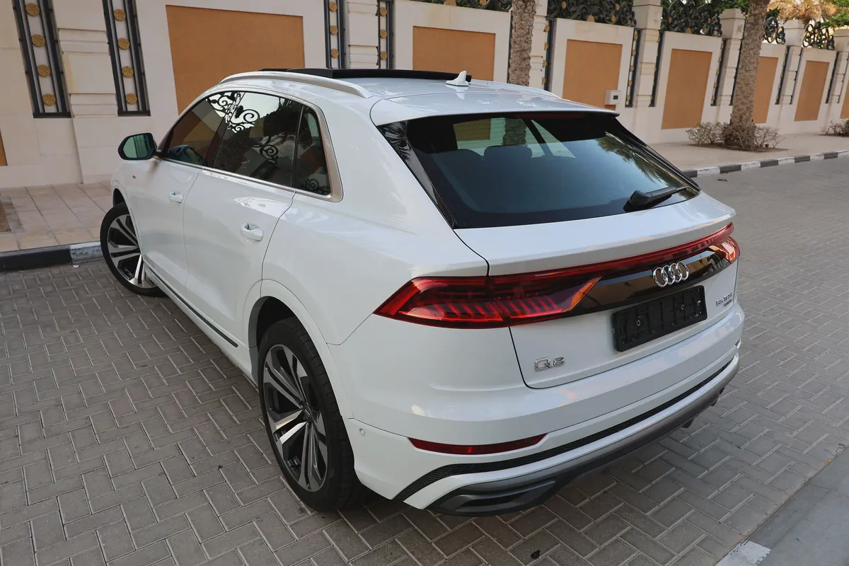 Audi Q8 (55 TFSI Quattro)-2020-72000KM-GCC SPECS-2-2