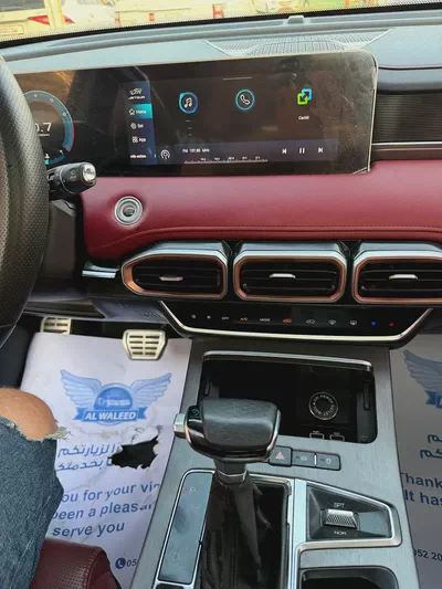 JETOUR X70 PLUS—2024–GCC—FREE ACCIDENT—ORIGINAL PAINT—SERVES AGENCY-UNDER WARRANTE-LOW MILAGE-16
