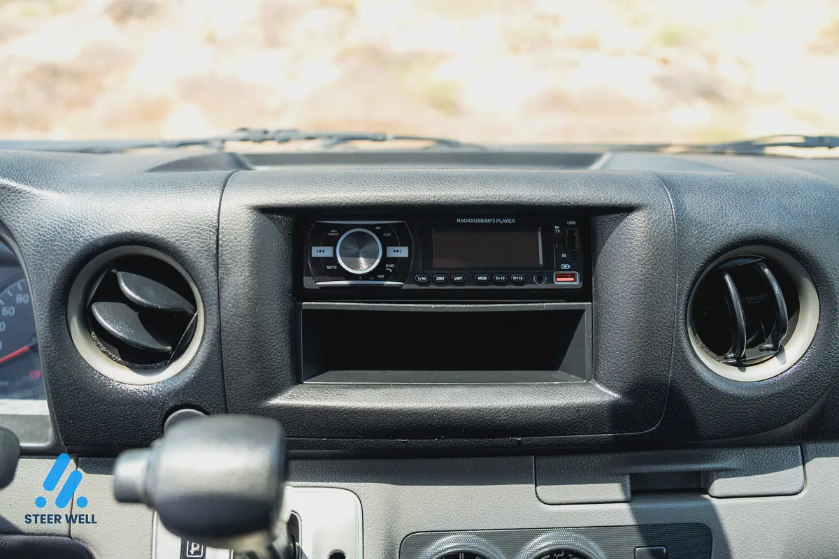 2021 Nissan Urvan NV350 Cargo Van | Petrol Automatic Transmission-18-18