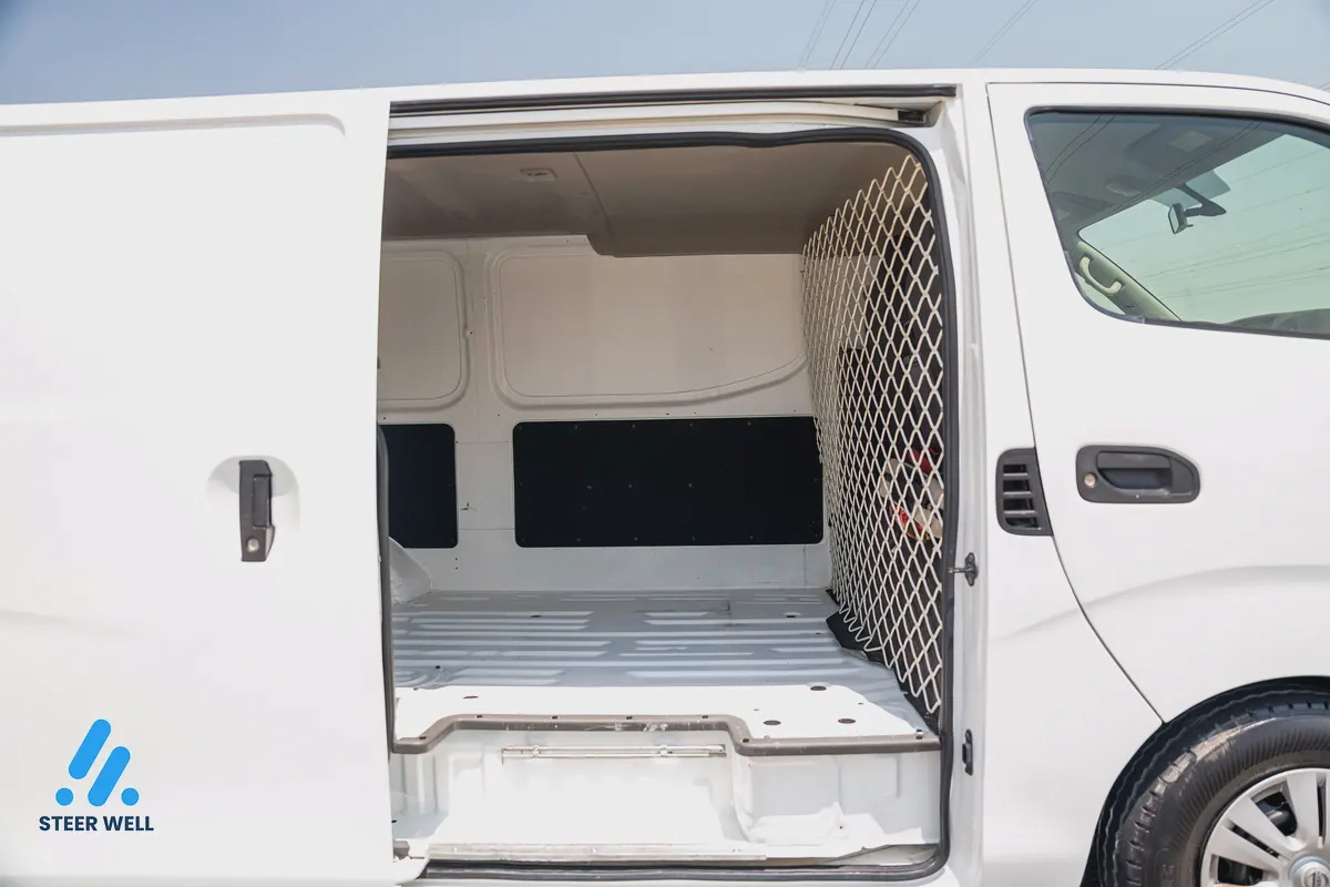 2021 Nissan Urvan NV350 Cargo Van | Petrol Automatic Transmission-4-4