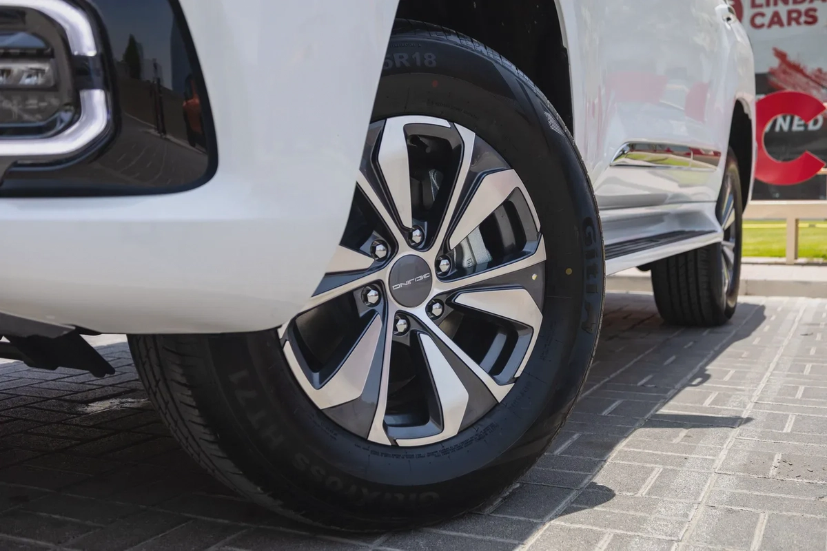 BAIC BJ60-7-7