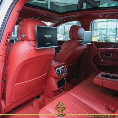 Bentley Bentayga W12  2018 - GCC Specs - Done 64,000KM-7