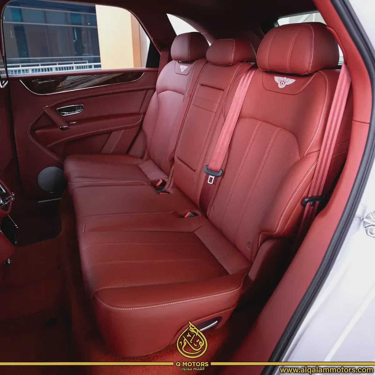 Bentley Bentayga W12  2018 - GCC Specs - Done 64,000KM-10-10