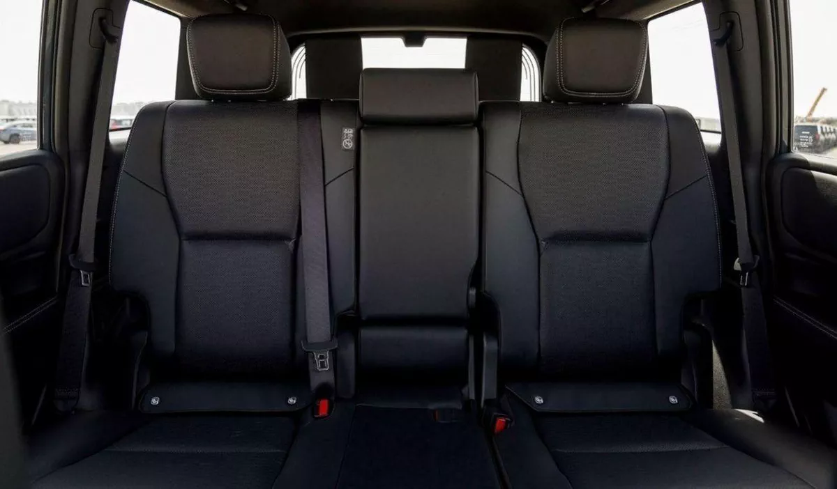 Toyota Prado GXR TOYOTA PRADO 250 WX+ LUXURY 2.8D AT MY2025 – GREY-16-0