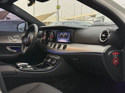 Mercedes-Benz E-Class E 300 2019 - Korean Specsمرسيدس اي ٣٠٠ موديل ٢٠١٩ وارد كوريا-14