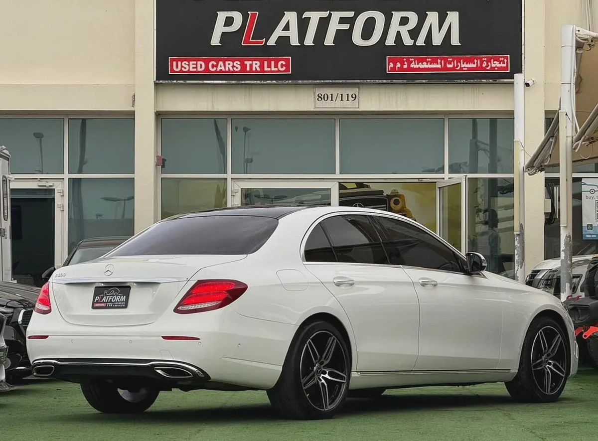 Mercedes-Benz E-Class E 300 2019 - Korean Specsمرسيدس اي ٣٠٠ موديل ٢٠١٩ وارد كوريا-4-4