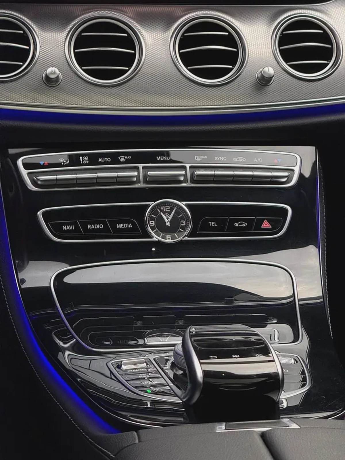 Mercedes-Benz E-Class E 300 2019 - Korean Specsمرسيدس اي ٣٠٠ موديل ٢٠١٩ وارد كوريا-11-11