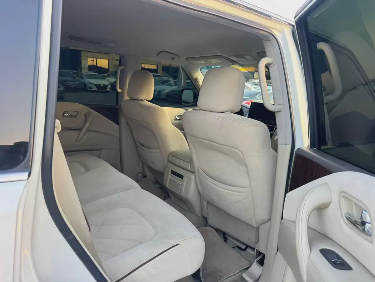 Nissan Patrol SE 2014 - GCC Specs - Well Maintained-7-7