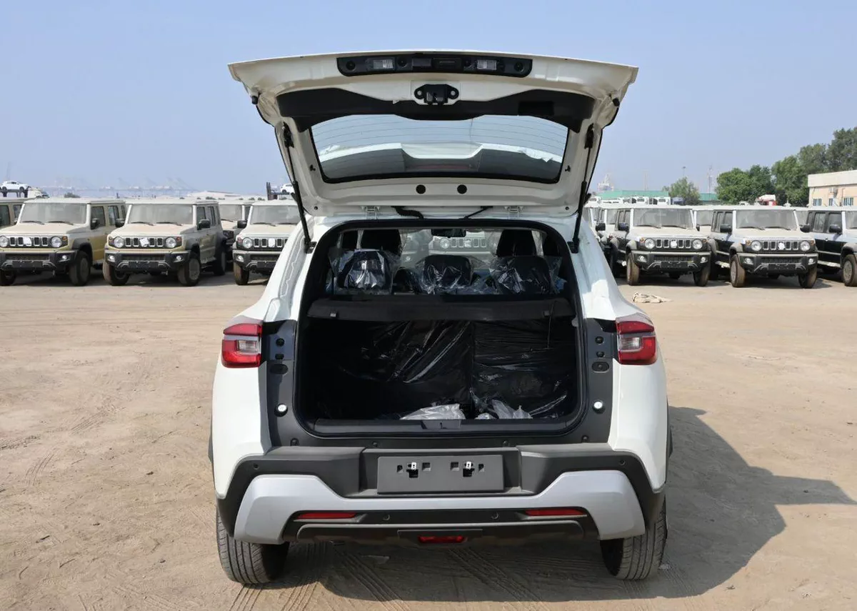 Nissan Magnite SV S/Nissan Magnite 1.0L PETROL-11-0