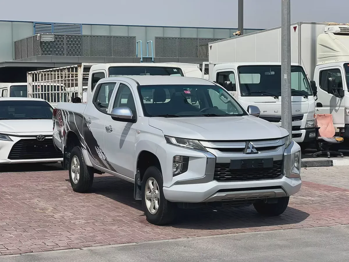 2020 Mitsubishi L200, 4X4, Manual, Petrol, GCC, Orginal Paint I Ref#1215