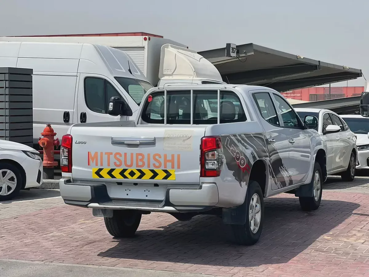 2020 Mitsubishi L200, 4X4, Manual, Petrol, GCC, Orginal Paint I Ref#1215-5-5