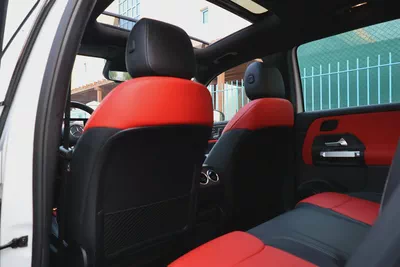 MERCEDES-BENZ GLB 250-2025-8000KM-GCC SPECS-UNDER WARRANTY  SERVICE FROM MRCEDES DEALER-18