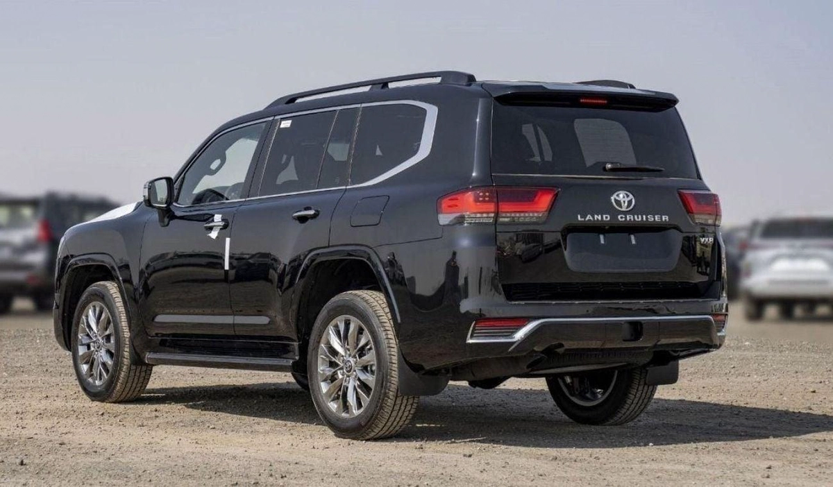 Toyota Land Cruiser Land cruiser VXR 3.5L PETROL MY2025