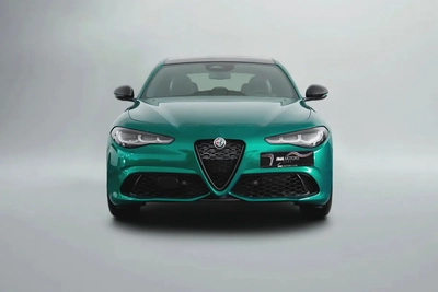 4,527 AED / 60 months | 0% DP | 2025 Alfa Romeo Giulia Tributo Italiano / Agency Warranty-2